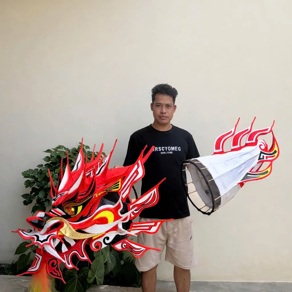 ĐẦU ĐUÔI RỒNG ĐỎ TRẮNG